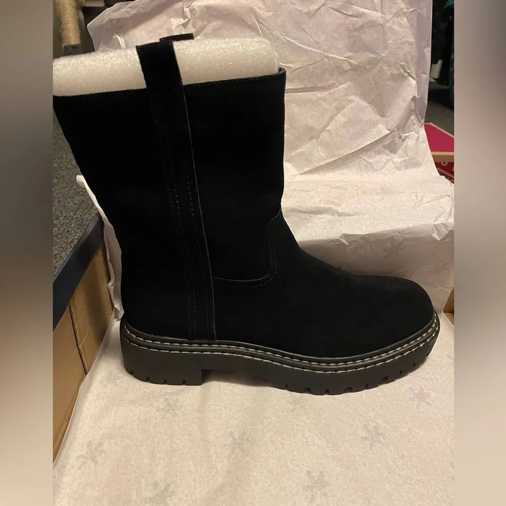 Splendid Adria Sleek Black Genuine Suede Leather Combat Boot Chunky Winter Boots